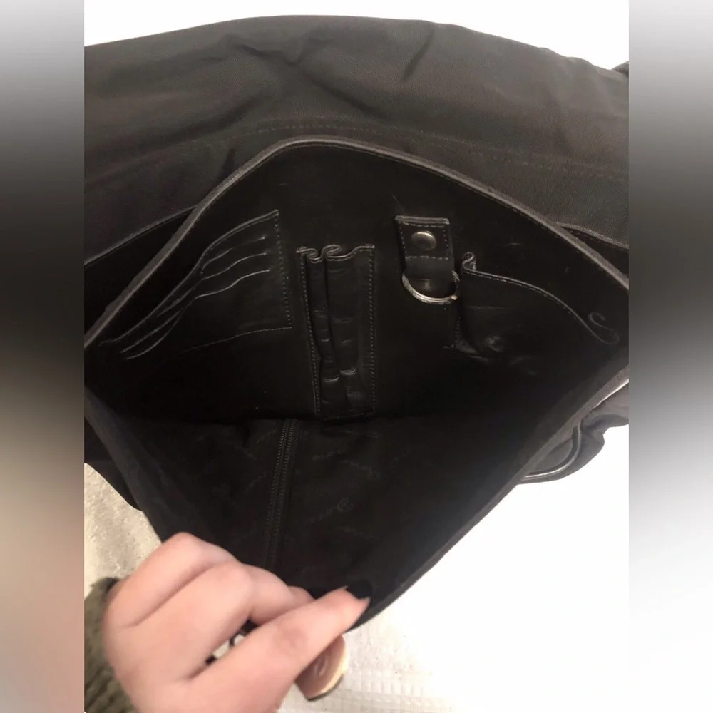 Unisex Messenger Bag Structured Sleek Onyx Vegan Leather Multi-Pocket Satchel